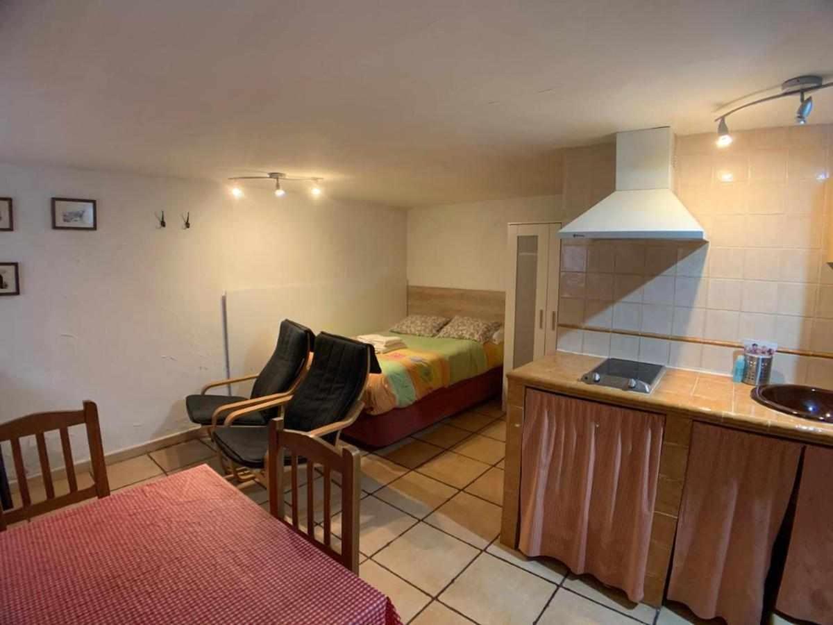 Otium Apartamentos Borda Siete Бенаске Экстерьер фото